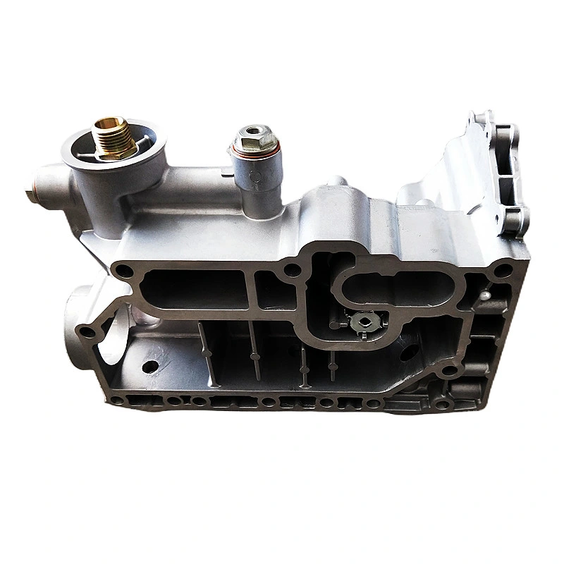 M8 Dalian Diesel Engine Factory 1013055-4000/C Oil Cooler Housing Assembly Engine Fittings